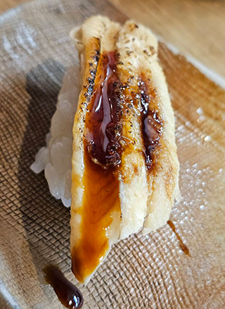 ���q�̈���